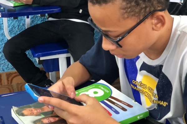 Explorando Criatividade e Tecnologia no CNEC