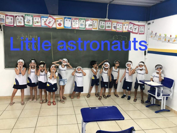 Little astronauts cenecistas!