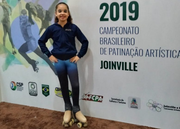 ALUNA DO COLÉGIO CENECISTA JOÃO BATISTA DE MELLO É CONVOCADA PELA SELEÇÃO BRASILEIRA DE PATINAÇÃO