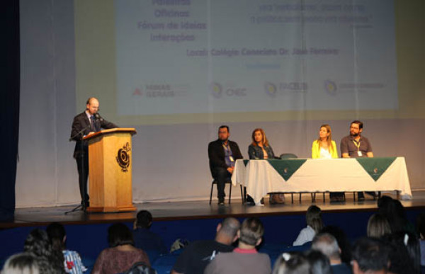 Encontro dos Educadores da Superintendência Regional de Ensino de Uberaba e Região