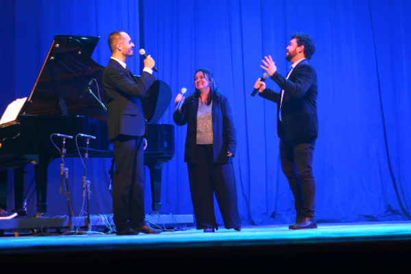 Noite de Gala - 20 Anos de Musicais do Zezão