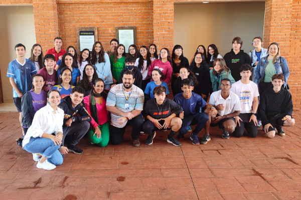 Ensino Médio no Parque das Barrigudas