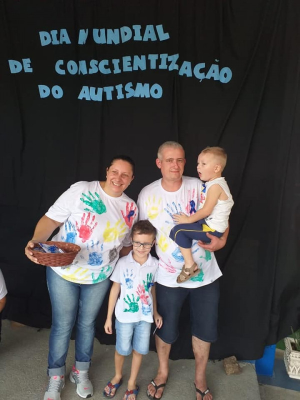 Colégio Mário Quintana celebra Dia Mundial de Conscientização do Autismo