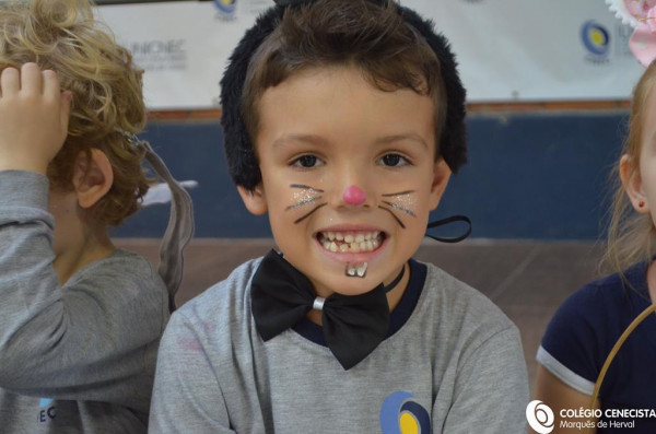 Apresentação de Páscoa das turmas de Ensino Bilíngue