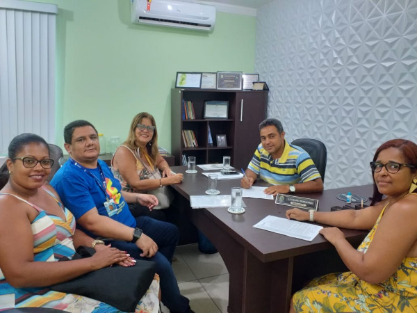 Convênio Oficializado com a Câmara Municipal