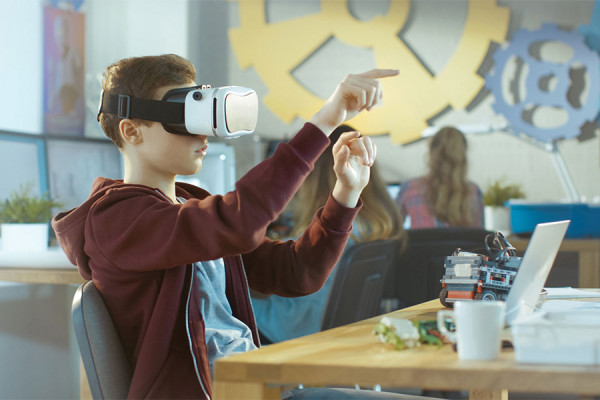 V-Lab - Ambiente Virtual de realidade aumentada da CNEC