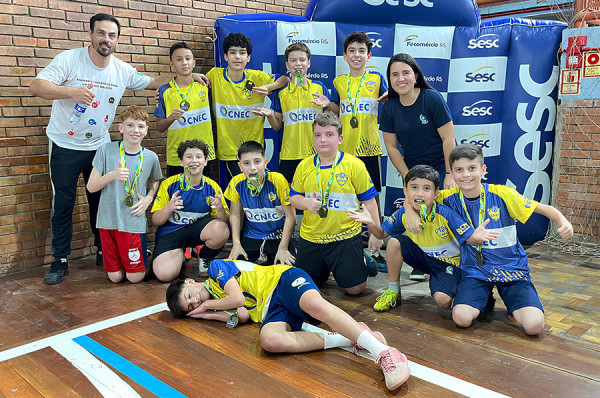 Colégio Cenecista Santa Bárbara é Campeão dos Jogos Estudantis 2024