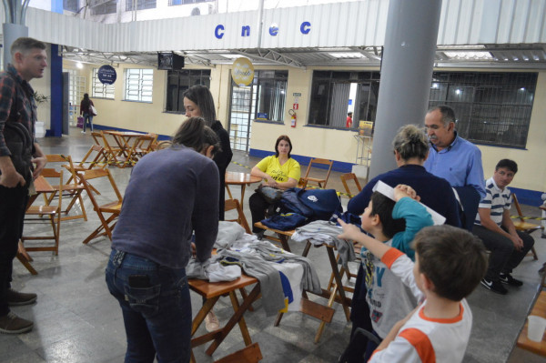 Brechó de Uniformes Colégio Cenecista Sepé Tiaraju